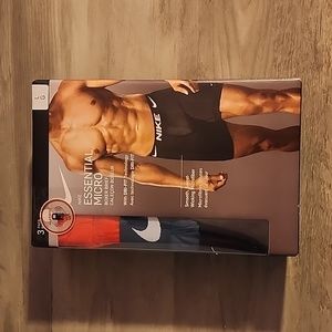 Nike Essential Micro Boxer Brief Size Large